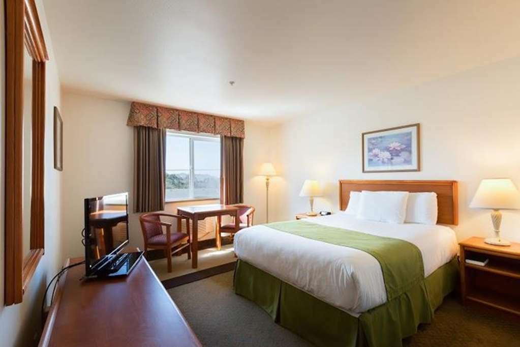 Paradise Inn & Suites At Линкольн-Сити Номер фото